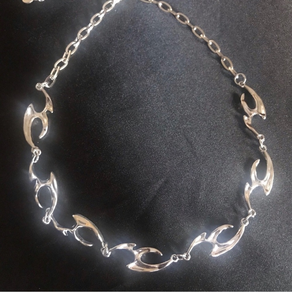 Stainless steel Link Flame Motif Necklace - Women Jewelry